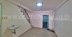 อาคารพาณิชย์ 3 ชั้นครึ่ง หมู่บ้านรัตนโกสินทร์ – รังสิต 200 ปี