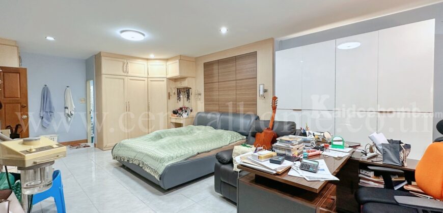 บ้านเดี่ยว ซอยหมู่บ้านเศรษฐกิจ 10 – บางแค แปลงใหญ่ เหมาะสำหรับทำเป็นโฮมออฟฟิศ