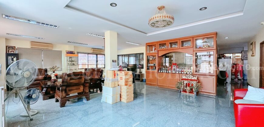 บ้านเดี่ยว ซอยหมู่บ้านเศรษฐกิจ 10 – บางแค แปลงใหญ่ เหมาะสำหรับทำเป็นโฮมออฟฟิศ