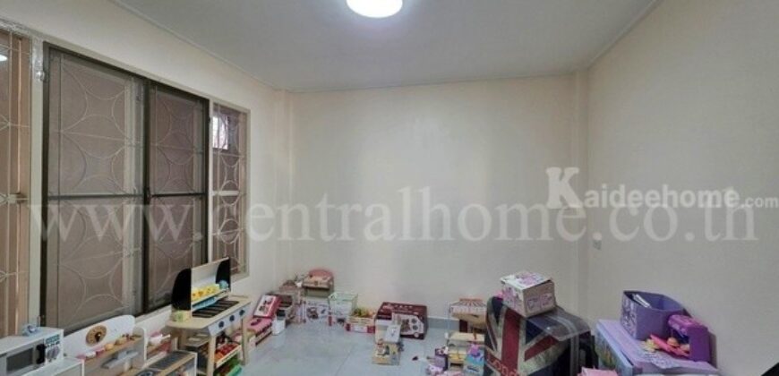 บ้านเดี่ยว หมู่บ้าน ภาณุ ซอย อัศวพิเชษฐ์ 17 ตลิ่งชัน หลังมุม