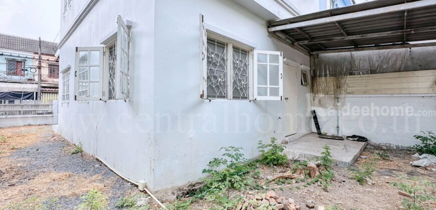 บ้านแฝด หมู่บ้าน ลัลลี่ วิลล์ – คลอง 3 ลำลูกกา สภาพดี ราคาถูก