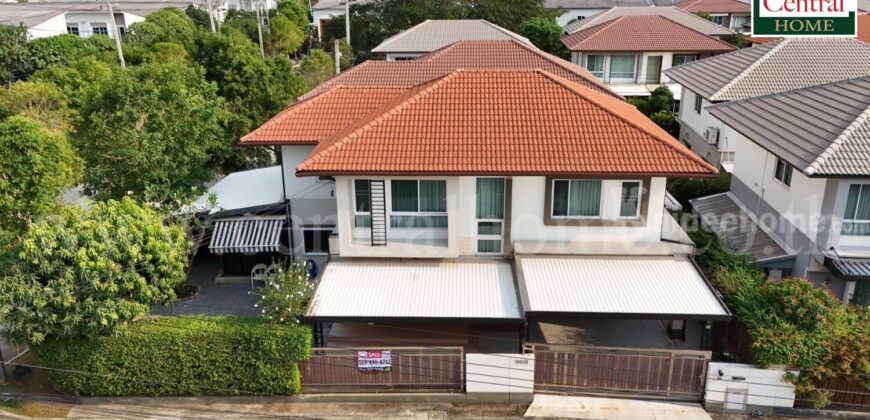 บ้านเดี่ยว หมู่บ้าน​ คาซ่า เลเจ้นด์ พระราม 5 – ราชพฤกษ์ หลังมุม