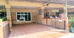 ทาวน์โฮม 3 ชั้น เชิงพาณิชย์ หมู่บ้าน ฉัตรหลวง 13 ใกล้ แยกสันติสุข