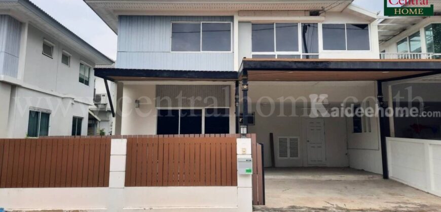 บ้านแฝด หมู่บ้าน เพอร์เฟค พาร์ค บางบัวทอง ติดตั้งโซล่าร์เซลล์ พร้อมอยู่