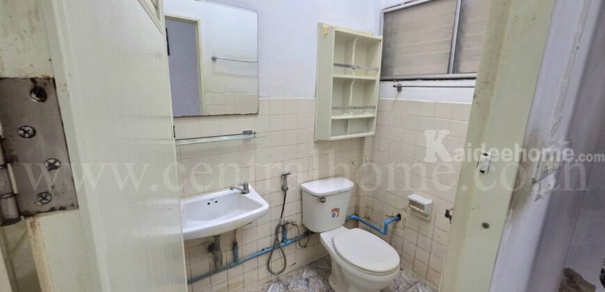 ทาวน์เฮ้าส์ หมู่บ้าน ซิตี้ วิลเลจ ใกล้ นิคมบางปู พร้อมอยู่ ราคาถูกมาก