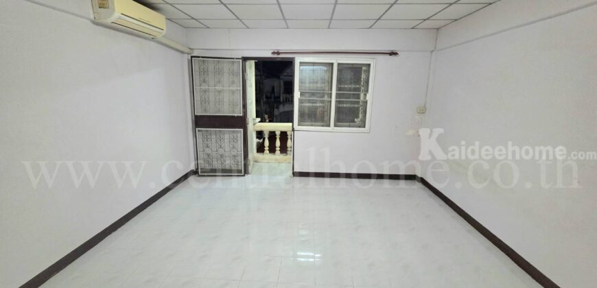 ทาวน์เฮ้าส์ หมู่บ้าน ซิตี้ วิลเลจ ใกล้ นิคมบางปู พร้อมอยู่ ราคาถูกมาก