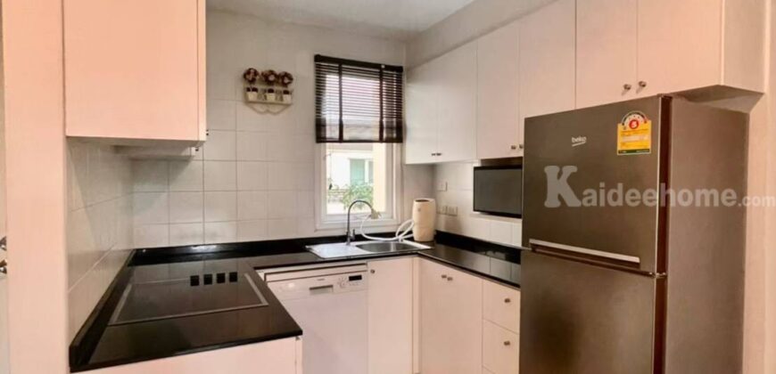 ขายด่วน Baan Siri sathorn suanplu บ้านสิริสาทร สวนพลู นางลิ้นจี่ 2 ห้องนอน 2 ห้องน้ำ 77 ตร.ม ห้องสวยมาก ชั้นสูงวิวสวย ตำแหน่งดี ปรอดโปร่งอากาศถ่ายเทดีมาก เดินไป Villa market 500 ม. 087-9074045