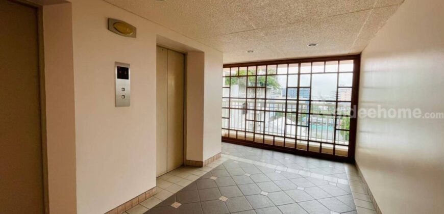 ขายด่วน Baan Siri sathorn suanplu บ้านสิริสาทร สวนพลู นางลิ้นจี่ 2 ห้องนอน 2 ห้องน้ำ 77 ตร.ม ห้องสวยมาก ชั้นสูงวิวสวย ตำแหน่งดี ปรอดโปร่งอากาศถ่ายเทดีมาก เดินไป Villa market 500 ม. 087-9074045