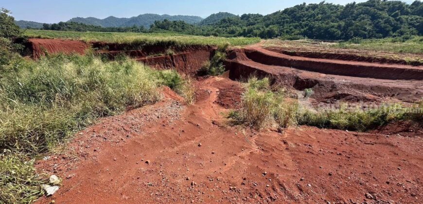 ขายที่ดินเขาใหญ่ ขนงพระ ปากช่อง 23 ไร่ ขายถูกไร่ละ 1 ล้าน ที่สูงใกล้เขา วิวเขาสวยมาก บรรยากาศดี เหมาะซื้อเก็บ พัฒนาต่อได้เลย ถนนหน้าที่ดินกว้าง แปลงมีอนาคต 087-9074045
