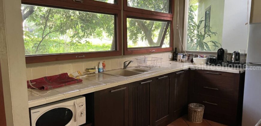 ขายบ้านเขาใหญ่ หมูสี ปากช่อง 165 ตร.ว 2 ห้องนอน 2 ห้องน้ำ บ้านตากอากาศติดน้ำ เลคทะเลสาป ในโครงการวู๊ดปาร์ค ติดถนนธนะรัชต์ ใกล้ห้าง ตลาด ร้านค้า ตัวเมืองปากช่อง 087-9074045