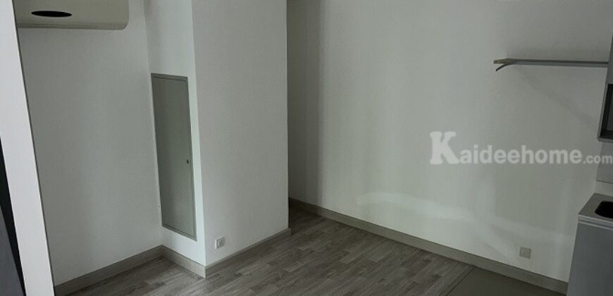 Sell IDEO MOBI Rama9 Condo near MRT Rama9 and Airport Link Makkasan 1 Bed Duplex room