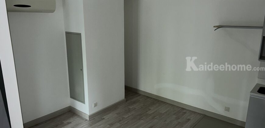 Sell IDEO MOBI Rama9 Condo near MRT Rama9 and Airport Link Makkasan 1 Bed Duplex room