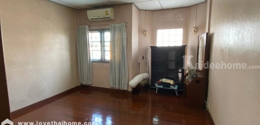 ขายบ้าน ประชาราษฎร์บำเพ็ญ5 ใกล้mrtห้วยขวาง650เมตร ห่างถนนรัชดา450เมตร