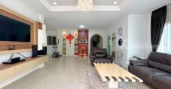 เดอะ เซนโทร รัตนาธิเบศร์ (ไซส์ใหญ่ 97 ตร.ว.) ใกล้รถไฟฟ้า MRT สถานีบางพลู และ เซ็นทรัล เวสต์เกต ติดถนนใหญ่ บางกรวย-ไทรน้อย : The Centro Rattanathibet