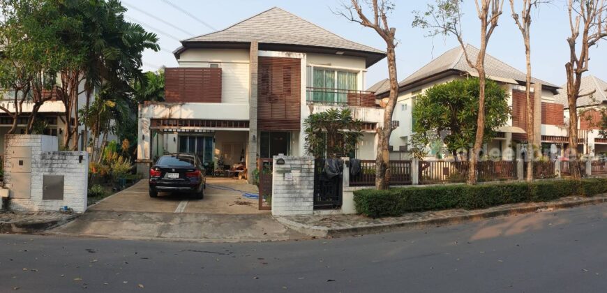 Sale Detached House in Blue Lagoon1 Wongwean Bangna Village Located in the good environment village