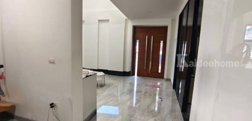 ขาย/ให้เช่า บ้านเดี่ยว 2 ชั้น ซ.อ่อนนุช22 พื้นที่ 67 ตรว. พร้อมอยู่ ใกล้บิ๊กซี อ่อนนุช และ แนวรถไฟฟ้า BTS สถานีอ่อนนุช