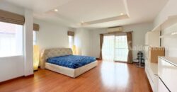 เดอะ เซนโทร รัตนาธิเบศร์ (ไซส์ใหญ่ 97 ตร.ว.) ใกล้รถไฟฟ้า MRT สถานีบางพลู และ เซ็นทรัล เวสต์เกต ติดถนนใหญ่ บางกรวย-ไทรน้อย : The Centro Rattanathibet