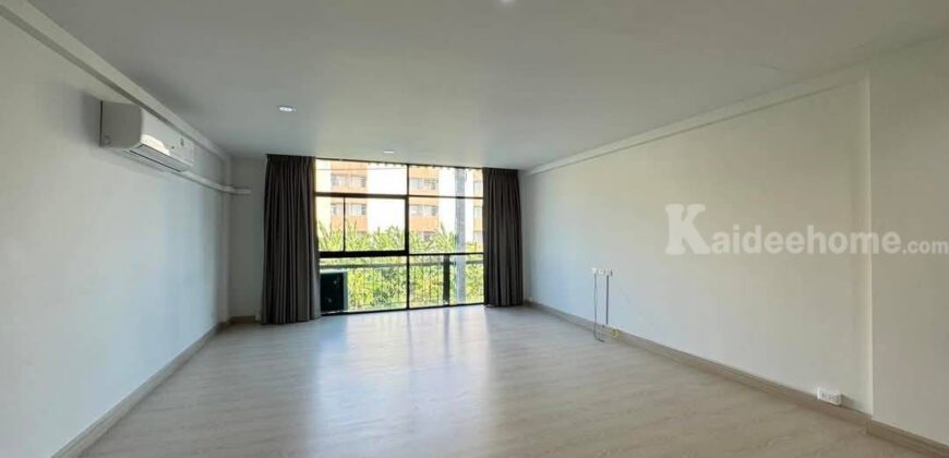 ขายทาวโฮม โฮมออฟฟิศสุขุมวิท 70/5 ใกล้ BTS แบริ่ง 350 ม. Home office แบริ่ง บางนา ลาซาล ติดถนนหลักซอยจ่าโสดกว้าง 6 ม. เดินทางสะดวก หาของกินง่าย ใกล้ตลาดต้นไทร มี 2 คูหาติดกัน 087-9074045