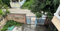 ขายด่วน! หอพัก 2.5 ชั้น ในซอยโกสุมรวมใจ 5 เขตบางเขน กทม.