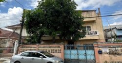 ขายด่วน! หอพัก 2.5 ชั้น ในซอยโกสุมรวมใจ 5 เขตบางเขน กทม.