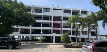 ขาย ผิงผา คอนโดมิเนียม พัทยา ติดทะเล ตกแต่งเรียบง่าย 2 ห้องนอน 1 ห้องน้ำ ชั้น 5 Tel. 063-289-7879