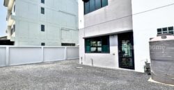 ขาย Home Office 3 ชั้น 54.6 ตร.ว.เฉลิมพระเกียรติ รัชกาลที่ 9 ซอย 30 ห้องริม คุณภาพดี