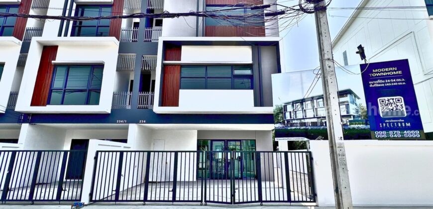 ขาย Home Office 3 ชั้น 54.6 ตร.ว.เฉลิมพระเกียรติ รัชกาลที่ 9 ซอย 30 ห้องริม คุณภาพดี