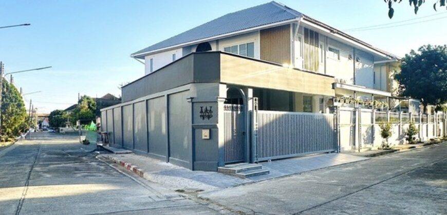 บ้านพูลวิลล่า หางดง ใกล้โรงเรียนนานาชาติ ในโครงการเวิลด์คลับแลนด์ จ.เชียงใหม่