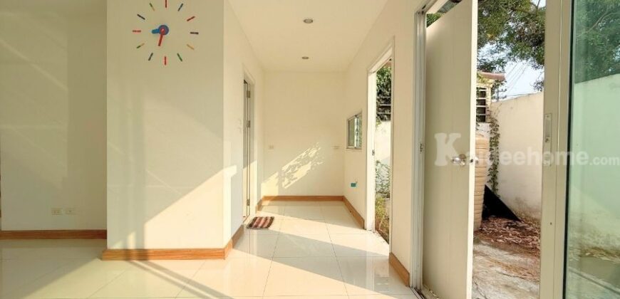 พฤกษาทาวน์ เน็กซ์ ลอฟท์ ปิ่นเกล้า-พุทธมณฑลสาย4 (ทาวน์โฮมขนาด 19.2 ตร.ว.) ถ.พุทธมณฑลสาย4 สามพราน นครปฐม : Pruksa Town Nexts Loft Pinklao Sai4