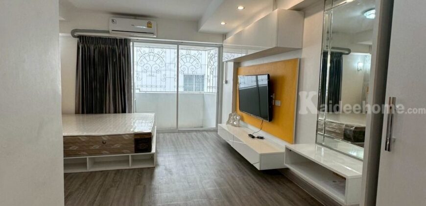🏢 ขายคอนโด แฟมิลี่ คอนโด พร้อมเฟอร์นิเจอร์ ใกล้ MRT สุทธิสาร ✨ ห้องสวย พร้อมอยู่ ทำเลดี เดินทางสะดวก ใกล้แหล่งชุมชนและสิ่งอำนวยความสะดวกครบครัน