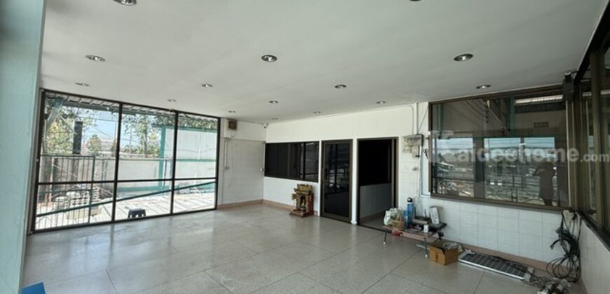 รหัสC6761 ให้เช่าโกดัง เนื้อที่ 2.5ไร่ พื้นที่ 1,460 ตรม. ถนนพระราม2 บางโทรัด สมุทรสาคร