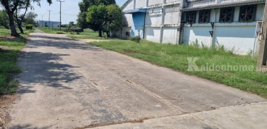 รหัสC6762 ให้เช่าโกดัง ริมถนนพระราม 2 บางกระเจ้า สมุทรสาคร พื้นที่ 4800 ตรม. แบ่งเช่าได้