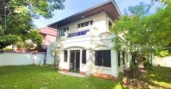 รหัสC6764 ให้เช่าบ้านเดี่ยว เนื้อที่ 150 ตารางวา หมู่บ้านมณียา ท่าอิฐ นนทบุรี มีพื้นที่สวนกว้าง