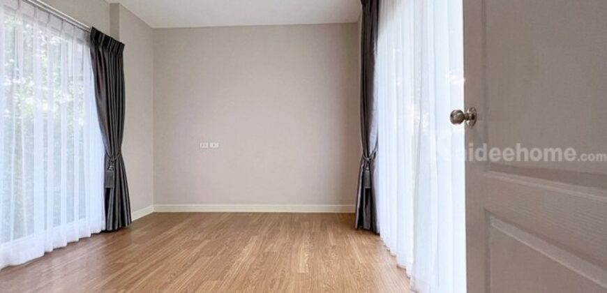 รหัสC6766 ให้เช่าบ้านเดี่ยว 2ชั้น พร้อมเข้าอยู่ หมู่บ้านไลฟ์ บางกอก บูเลอวาร์ด รังสิต