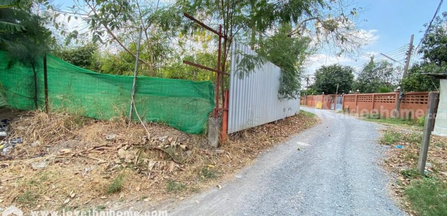 ขายที่ดิน 798 ตรว. ถ.วิภาวดีรังสิต 41 ย่านดอนเมือง แปลงสวย ใกล้ตลาดสี่มุมเมืองเพียง 500 เมตรเท่านั้น เหมาะลงทุนมากๆ