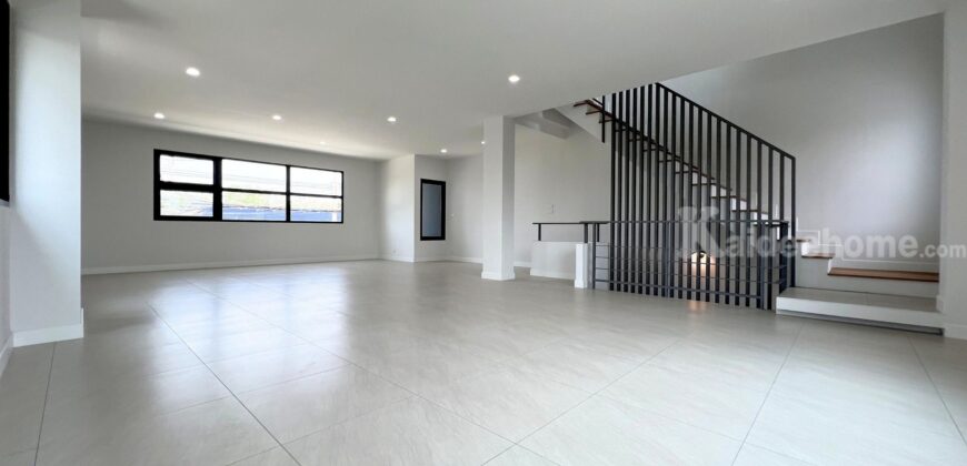 ขาย Home Office 3 ชั้น เฉลิมพระเกียรติ ร. 9 ซอย 30 แยก 32 เนื้อที่ 54.6 ตร.ว. ทำเลดี ติดถนนซอยร่วมสามัคคี ไม่มีค่าส่วนกลาง