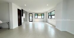 ขาย Home Office 3 ชั้น เฉลิมพระเกียรติ ร. 9 ซอย 30 แยก 32 เนื้อที่ 54.6 ตร.ว. ทำเลดี ติดถนนซอยร่วมสามัคคี ไม่มีค่าส่วนกลาง