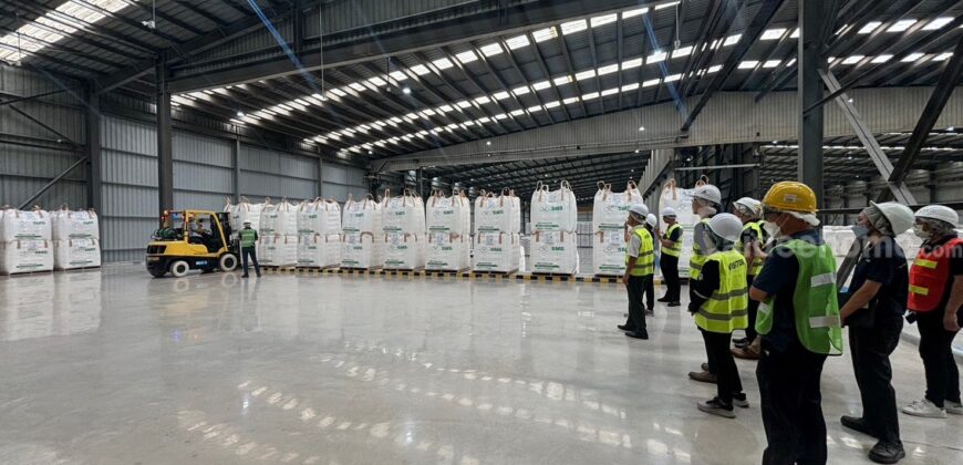 โกดัง คลังสินค้าพูลพิพัฒน์ สาขาแหลมฉบัง1 ให้เช่า ใกล้ ถ.สาย 3009 ต.บึง อ.ศรีราชา จ.ชลบุรี ใกล้ท่าเรือแหลมฉบัง