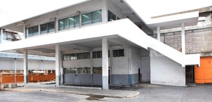 ให้เช่าโกดัง คลังสินค้าและบริการท่าเทียบเรือ สำโรง ถ.ปู่เจ้าสมิงพราย จ.สมุทรปราการ ติดแม่น้ำเจ้าพระยา