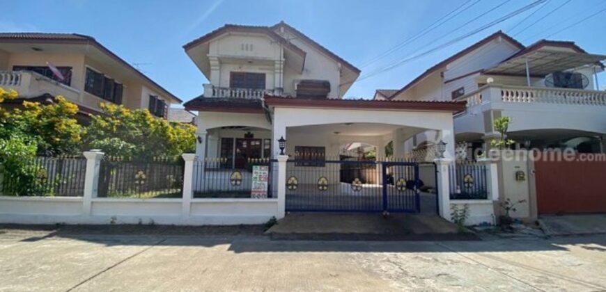 ขายบ้านเดี่ยว 70 ตารางวา หมู่บ้านเบญจรงค์ ซอยรามคำแหง178 ใกล้ โรงพยาบาลนวมินทร์ 9 โรงพยาบาลนพรัตนราชธานี มหาวิทยาลัยเกษมบัณฑิต วิทยาเขต ร่มเกล้า โทร 081-4012278