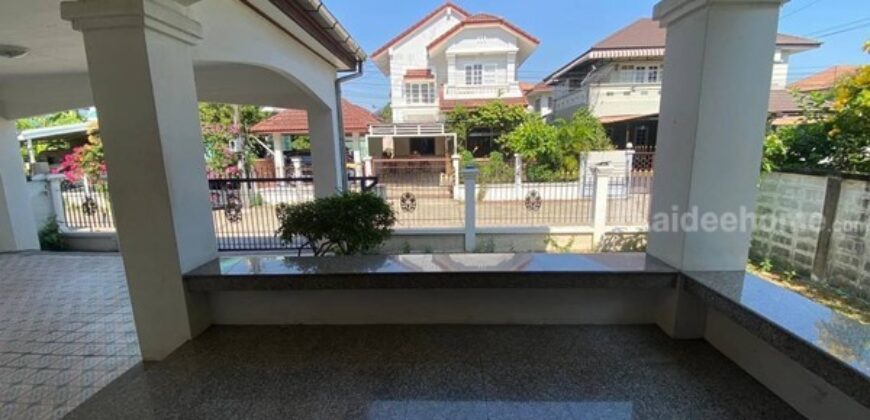 ขายบ้านเดี่ยว 70 ตารางวา หมู่บ้านเบญจรงค์ ซอยรามคำแหง178 ใกล้ โรงพยาบาลนวมินทร์ 9 โรงพยาบาลนพรัตนราชธานี มหาวิทยาลัยเกษมบัณฑิต วิทยาเขต ร่มเกล้า โทร 081-4012278