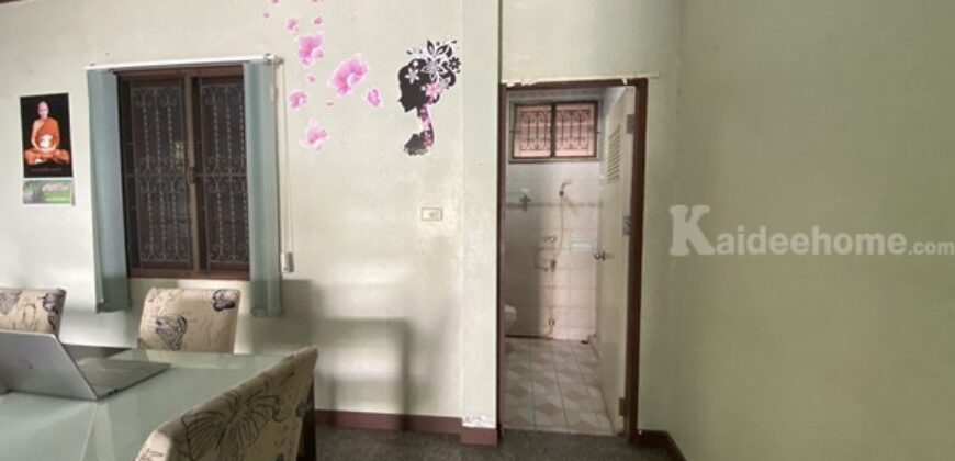 ขายบ้านเดี่ยว 70 ตารางวา หมู่บ้านเบญจรงค์ ซอยรามคำแหง178 ใกล้ โรงพยาบาลนวมินทร์ 9 โรงพยาบาลนพรัตนราชธานี มหาวิทยาลัยเกษมบัณฑิต วิทยาเขต ร่มเกล้า โทร 081-4012278