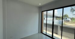 ขายบ้านเดี่ยว 1 ชั้น (อยู่ ซ.เชื่อมสัมพันธ์ 20 หนองจอก กทม.) 3นอน 2น้ำ 2จอดรถ เนื้อที่ 50 ตรว. เพียง 3.1 ล้าน โทร 081-684-0770