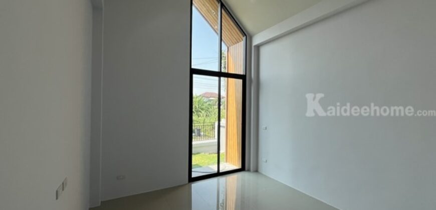 ขายบ้านเดี่ยว 1 ชั้น (อยู่ ซ.เชื่อมสัมพันธ์ 20 หนองจอก กทม.) 3นอน 2น้ำ 2จอดรถ เนื้อที่ 50 ตรว. เพียง 3.1 ล้าน โทร 081-684-0770