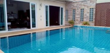 ให้เช่า(FOR RENT) บ้านหรูสุดคลาสสิคพร้อมสระว่ายน้ำ หมู่บ้านสินทวี บ้านฉาง ระยอง