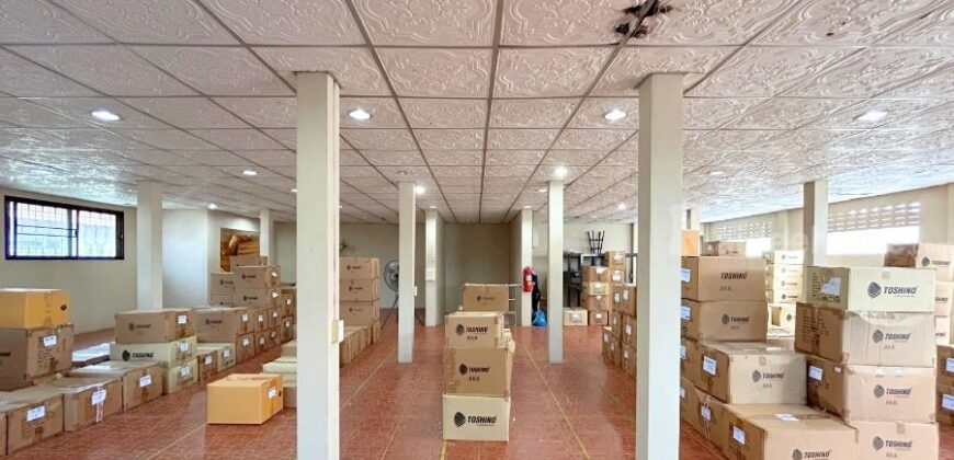 ทาวน์เฮ้าส์ 2 ชั้น 2 คูหา สินชัยเคหะ 3 ซอยจรัญสนิทวงศ์ 35 (หลังมุม ขนาด 40.5 ตร.ว.) บางกอกน้อย ทำเลดีมาก