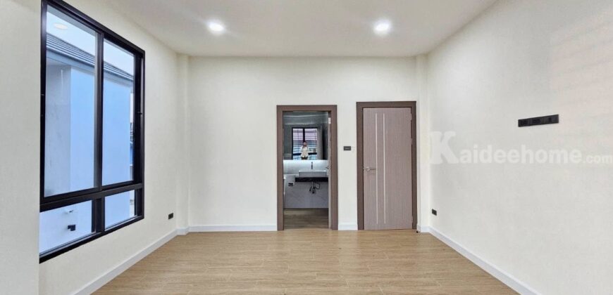 ขายบ้านเดี่ยว 2ชั้น บางละมุง ชลบุรี สไตล์โมเดิร์นเรียบง่าย แต่แฝงด้วยความหรูหรา