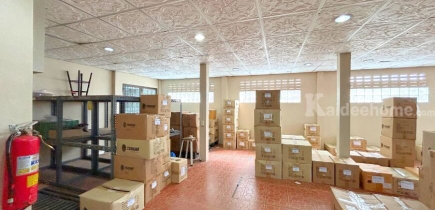 ทาวน์เฮ้าส์ 2 ชั้น 2 คูหา สินชัยเคหะ 3 ซอยจรัญสนิทวงศ์ 35 (หลังมุม ขนาด 40.5 ตร.ว.) บางกอกน้อย ทำเลดีมาก