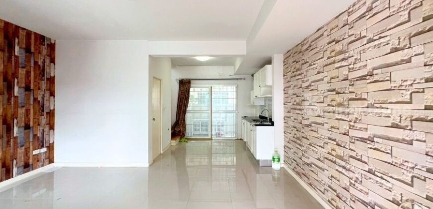 ขาย อินดี้ บางใหญ่ ต้นซอยแก้วอินทร์ ใกล้เซ็นทรัลเวสต์เกต และ MRT สถานีตลาดบางใหญ่ นนทบุรี : INDY BANGYAI