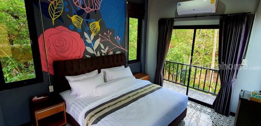 ขายบ้านติดน้ำลำตะคอง เขาใหญ่ ถนนธนะรัชต์ หมูสี ที่ดินพร้อมบ้านพูลวิลล่าริมน้ำเขาใหญ่ ปากช่อง ใกล้ปาลิโอ เทมส์ ทางขึ้นอุทยานแห่งชาติเขาใหญ่ ทำเลดีมาก เหมาะทำบ้านตากอากาศหรือกิจการโรมแรม 087-9074045